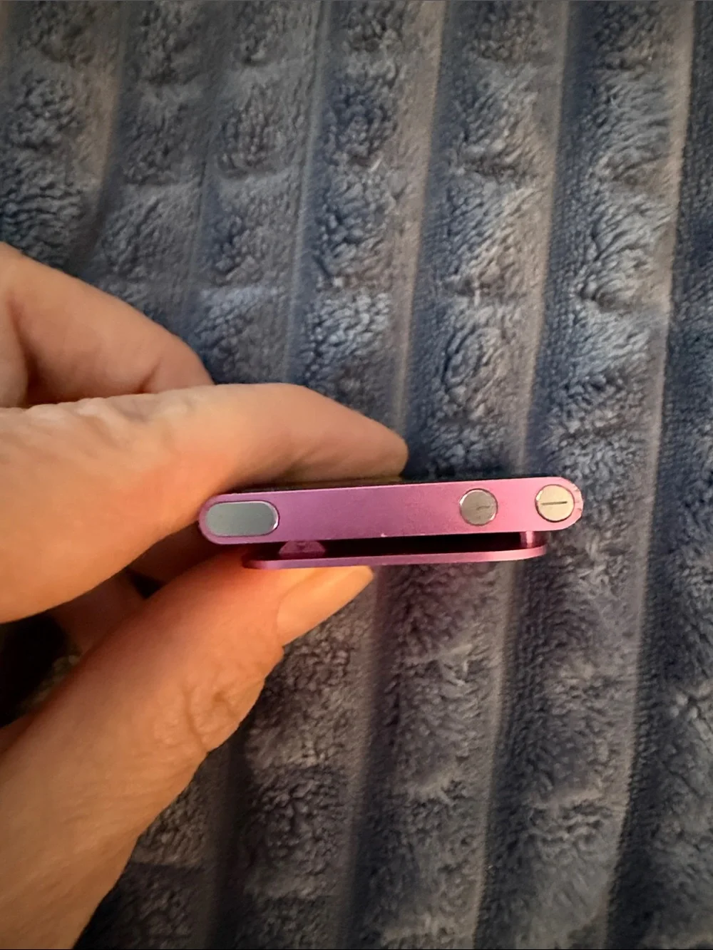 Apple Pink Portable Media Player Tablet-Style Screen